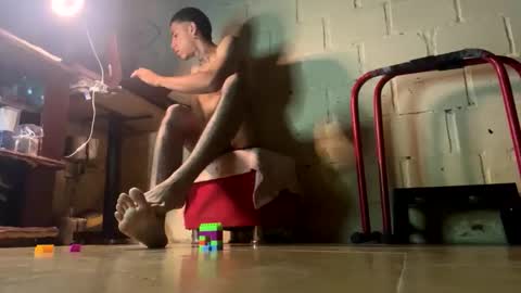 Jharol  online show from 03/06/26, 07:27