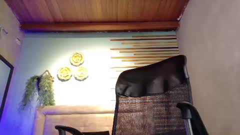 Jharol  online show from 07/19/26, 12:58