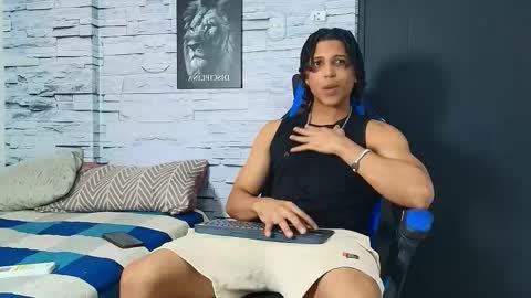 jhay_wheeler777 online show from 11/28/25, 11:57