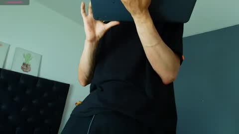 Jheampiero online show from 03/17/26, 09:18