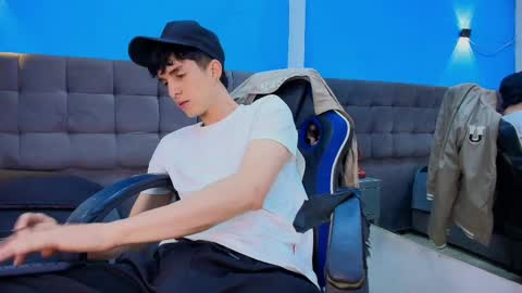 Jheampiero online show from 05/12/26, 03:09