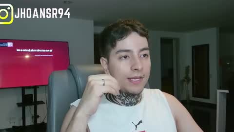 Snapshot of jhoan_saenz chatting on 07/08/26, 03:11 Jhoan Saenz online show from 07/08/26, 03:11