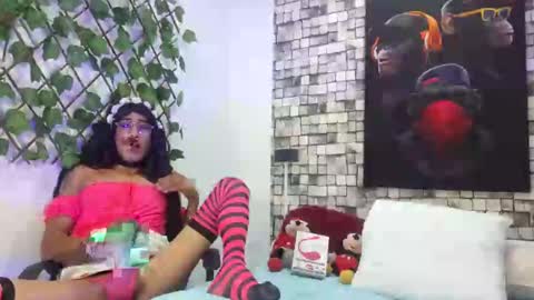 Snapshot of jhoanasexi_211 chatting on 12/04/24, 11:30 jhoanasexi 211 online show from 12/04/24, 11:30