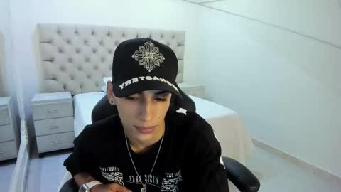 jhoanleandro online show from 02/01/26, 06:12