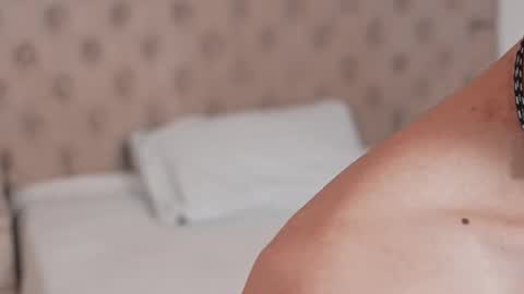 jhoanleandro online show from 02/12/26, 05:24