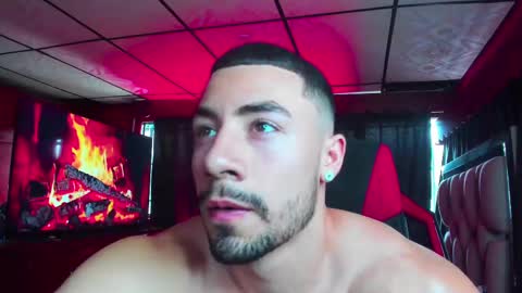 Jhojan Strong  online show from 02/19/25, 09:03