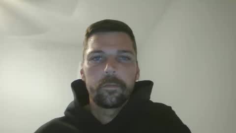 jholls online show from 03/02/25, 12:42