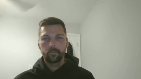 jholls online show from 03/04/25, 11:11