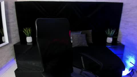 John Bear.... online show from 06/03/26, 11:13