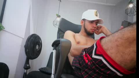 jhon_malo online show from 02/08/25, 06:54