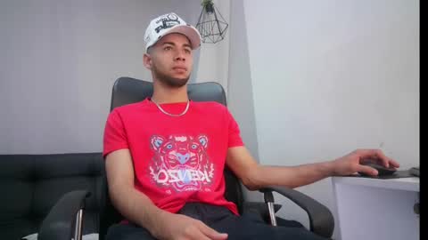 jhon_malo online show from 03/11/25, 03:37