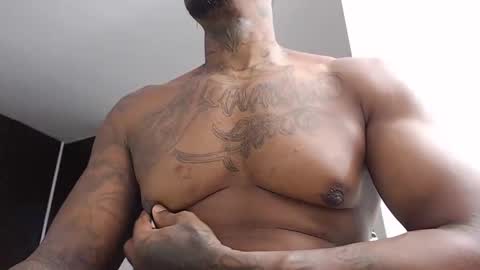 Jhon Tomson online show from 10/12/25, 09:58