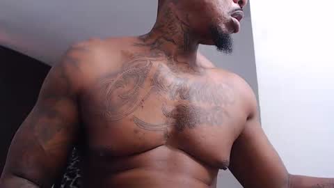 Jhon Tomson online show from 11/21/25, 05:22