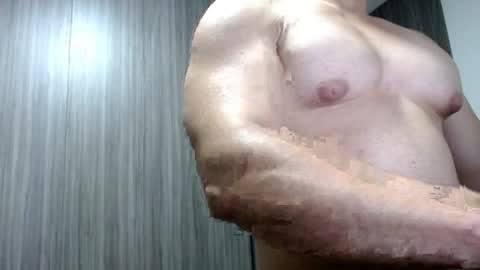Snapshot of jhon_walkersky chatting on 06/18/26, 01:17 jhon_walkersky online show from 06/18/26, 01:17