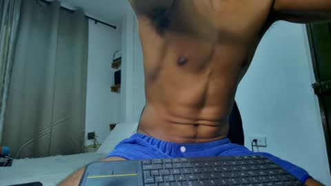 Snapshot of jhon_wich2 chatting on 06/13/26, 06:06 Jhon wich2 online show from 06/13/26, 06:06