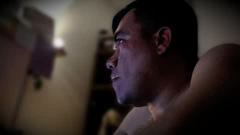 Snapshot of jhonatan_morales_s chatting on 05/21/26, 03:35 jhonatan_morales_s online show from 05/21/26, 03:35
