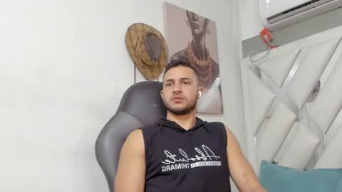 Snapshot of jhonny_flames7 chatting on 01/12/25, 03:39 jhonny online show from 01/12/25, 03:39