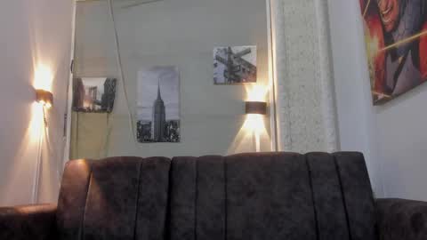 Snapshot of jhonny_flames7 chatting on 02/20/25, 03:45 jhonny online show from 02/20/25, 03:45