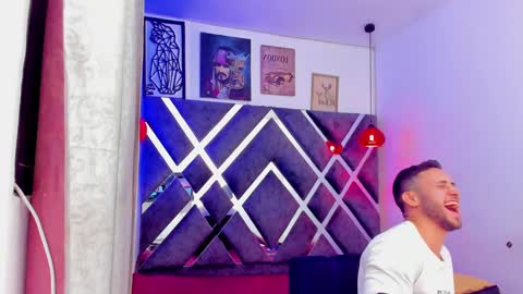 Snapshot of jhonny_flames7 chatting on 03/07/25, 10:56 jhonny online show from 03/07/25, 10:56