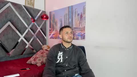 jhonny online show from 02/12/26, 07:31