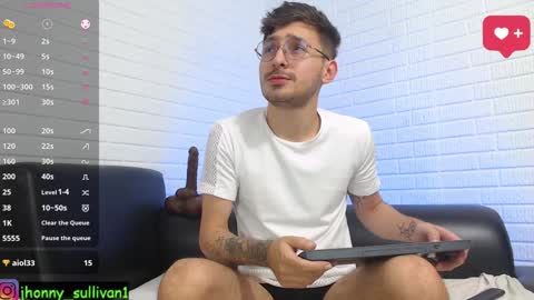 jhonny and friend online show from 02/05/25, 07:20