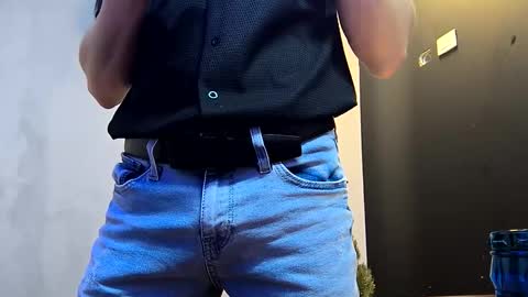 jhonny_thes28 online show from 09/17/25, 07:43