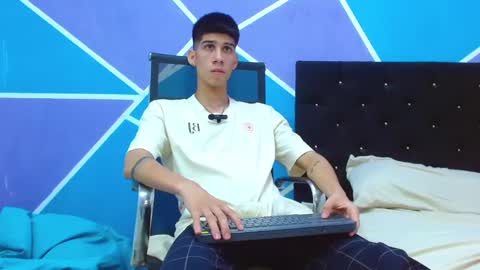 jhony_sex3 online show from 02/05/25, 07:18