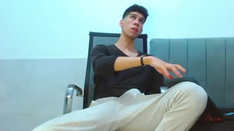 Snapshot of jhony_sex3 chatting on 07/09/26, 07:12 jhony_sex3 online show from 07/09/26, 07:12