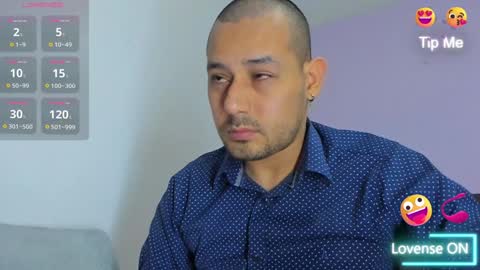 Snapshot of jhonyalzate chatting on 12/27/24, 10:12 Jhony Alzate online show from 12/27/24, 10:12