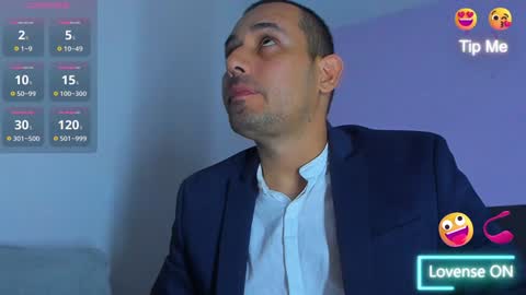 Snapshot of jhonyalzate chatting on 01/09/25, 02:33 Jhony Alzate online show from 01/09/25, 02:33