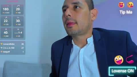 Snapshot of jhonyalzate chatting on 01/09/25, 06:59 Jhony Alzate online show from 01/09/25, 06:59