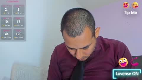 Snapshot of jhonyalzate chatting on 01/10/25, 07:11 Jhony Alzate online show from 01/10/25, 07:11