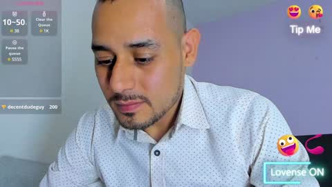 Snapshot of jhonyalzate chatting on 01/16/25, 12:55 Jhony Alzate online show from 01/16/25, 12:55