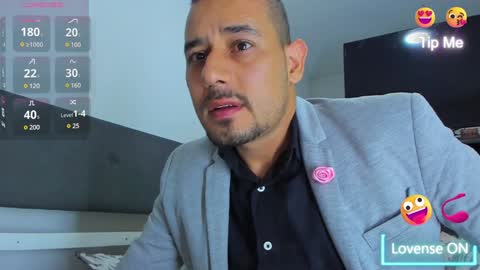 Snapshot of jhonyalzate chatting on 01/24/25, 02:49 Jhony Alzate online show from 01/24/25, 02:49
