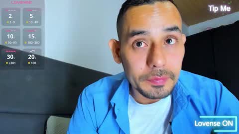 Snapshot of jhonyalzate chatting on 10/15/25, 02:55 Jhony Alzate online show from 10/15/25, 02:55