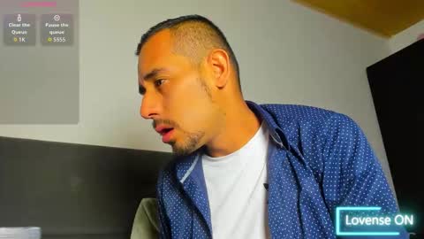 Jhony Alzate online show from 02/20/26, 06:26