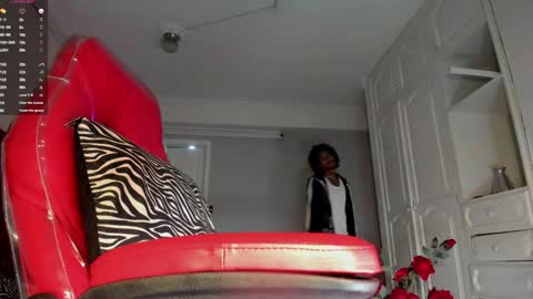 jhonymiller online show from 12/01/25, 07:41