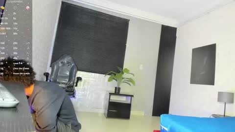 Snapshot of jhonymiller chatting on 07/19/26, 06:44 jhonymiller online show from 07/19/26, 06:44