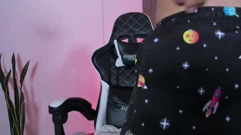 Jhors online show from 09/12/25, 12:11