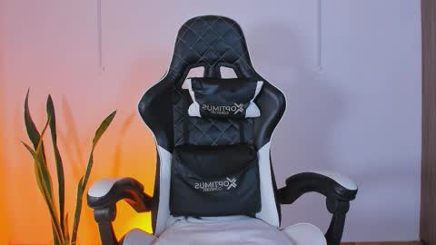 Jhors online show from 11/02/25, 05:48