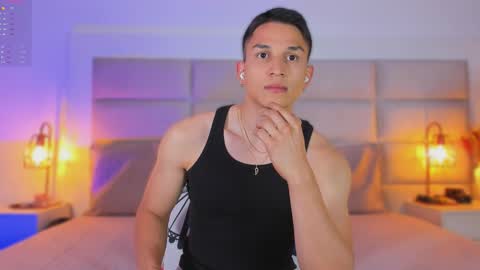 Jhosua Hunt online show from 10/31/25, 02:34