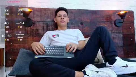 jhosuavega online show from 11/12/25, 10:41