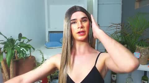 Jhuan Nhez online show from 04/07/26, 02:12