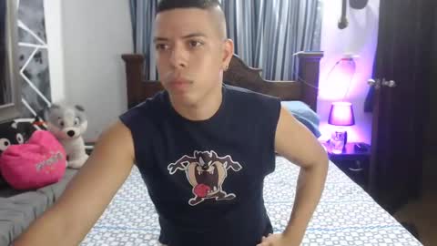 julian online show from 01/21/25, 02:43