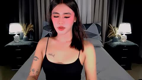 jhuliana_and_charles_room online show from 09/16/25, 03:18