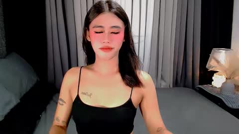 julie online show from 10/10/25, 03:27