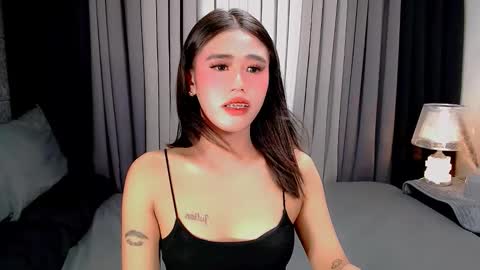 julie online show from 10/26/25, 05:13