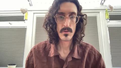 Snapshot of jiggz1986 chatting on 02/25/25, 04:42 Jigz1986 online show from 02/25/25, 04:42