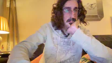 Snapshot of jiggz1986 chatting on 02/25/25, 09:02 Jigz1986 online show from 02/25/25, 09:02