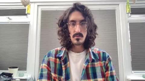 Snapshot of jiggz1986 chatting on 03/03/25, 04:56 Jigz1986 online show from 03/03/25, 04:56